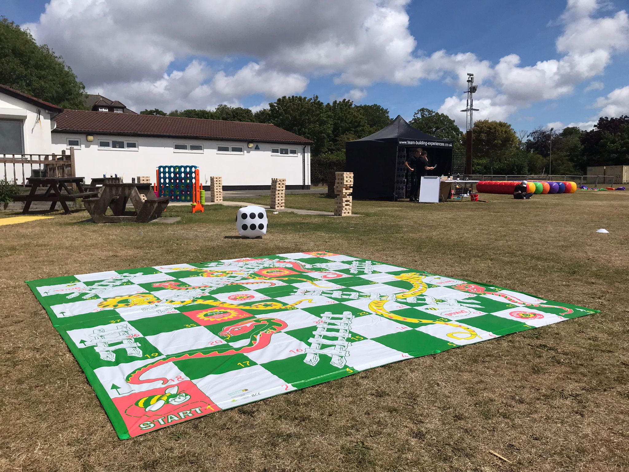 Snakes & Ladders
